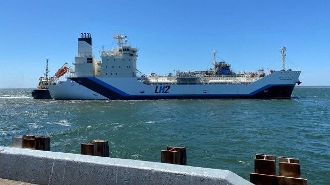 Japanese Vessel in Australia to Load World’s First Hydrogen Shipment